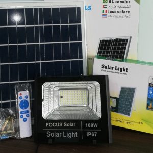 Đèn pha năng lượng mặt trời Focus Solar 100W